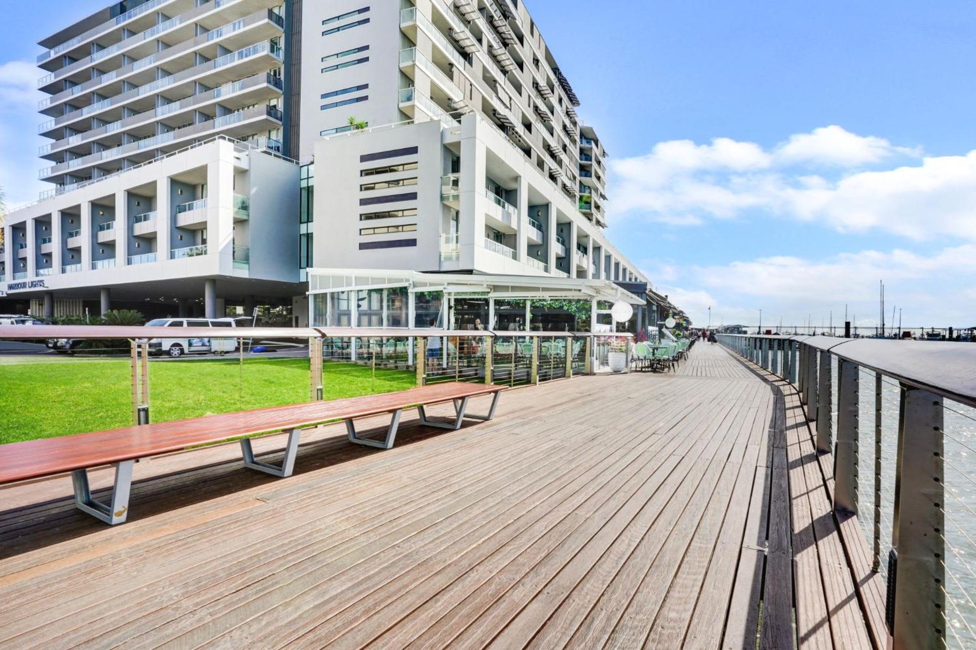 602 Harbour Lights With Ocean Views Hotel Cairns Ruang foto